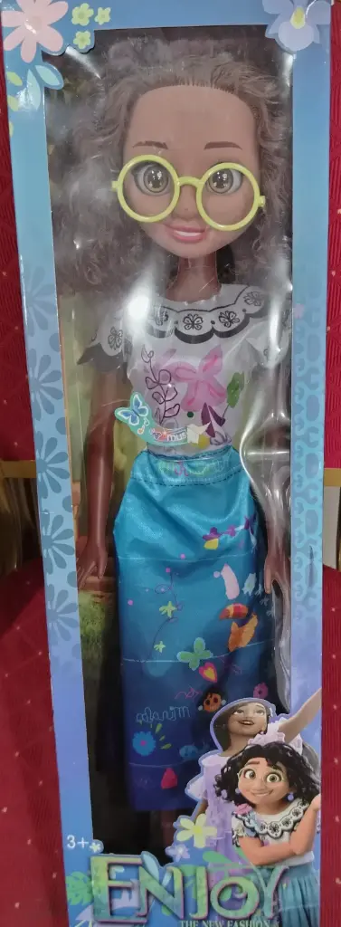 Enchante Doll