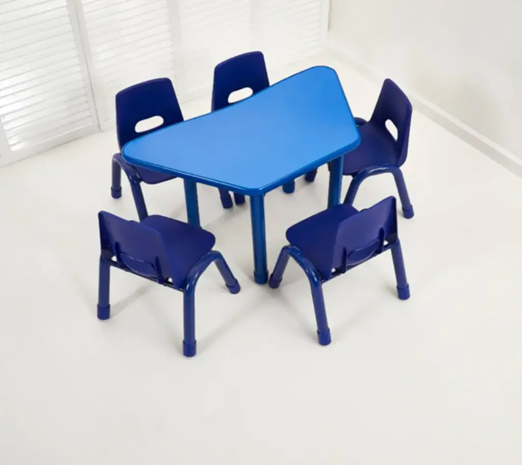 Adjustable  Crèche Table